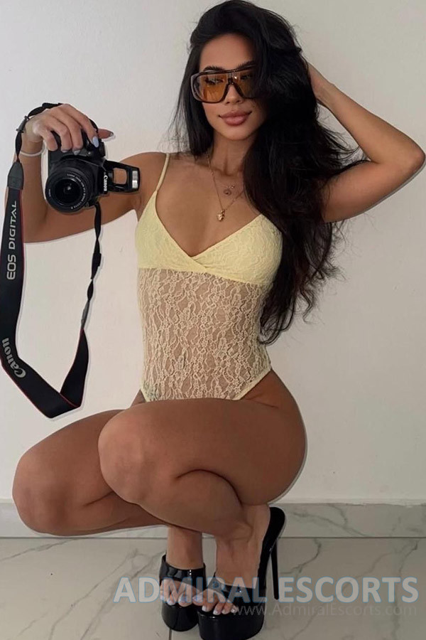 Kinky London Escort Zemma