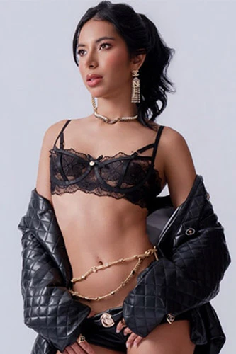 Very Skinny London Escort Calantha