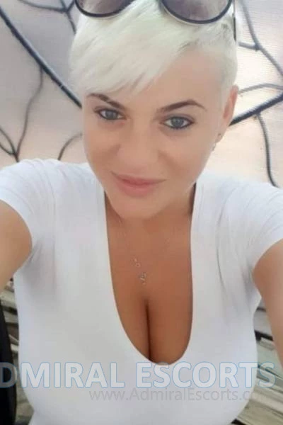 Short Hair Pixie Cut Punk Huge Tits London Escorts Selfie