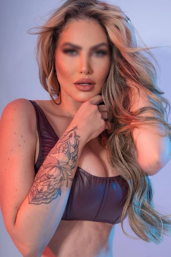 With Glasses Thick Nipples London Escort Stambra