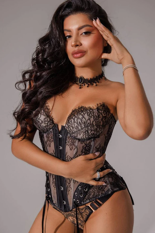 Vip London Escort Meara
