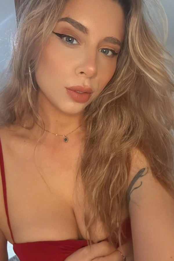 New Zeland London Escort Etella