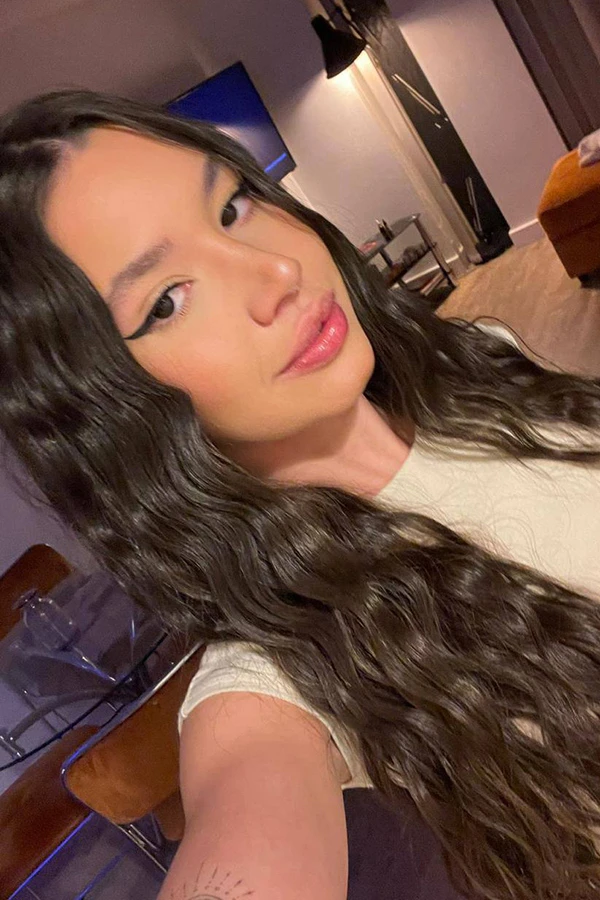 Teeny London Escort Egeria