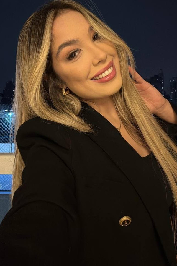 Skinny London Escort Mature