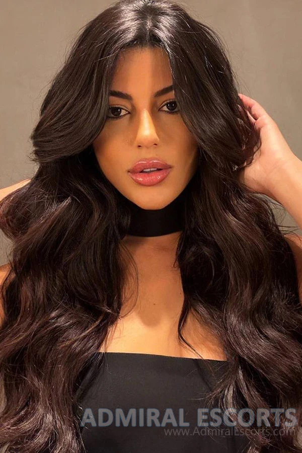 Tight London Escort Garuda